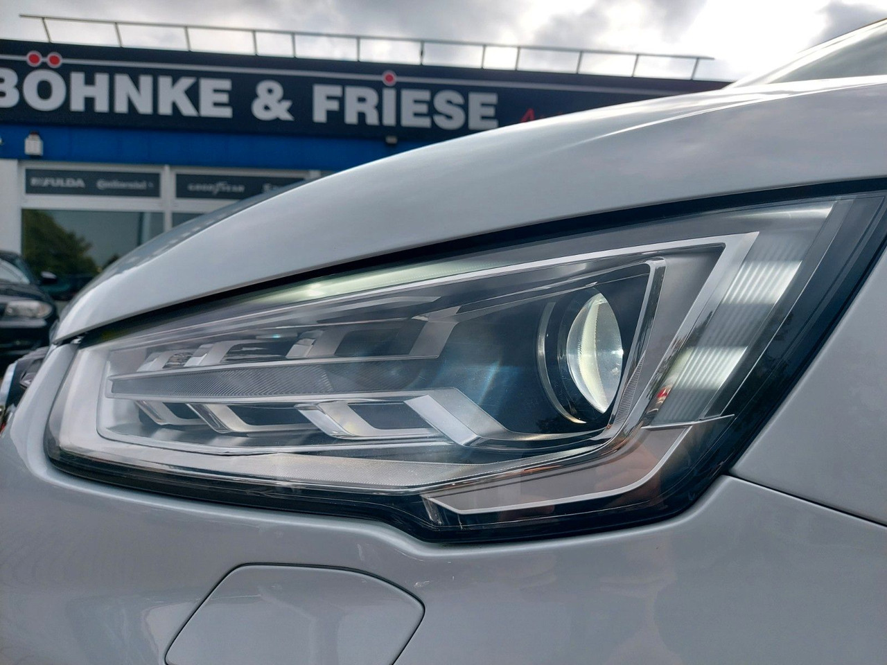 Audi A1 Sportback sport S-Line Pano Bose Xenon DAB - Sedan: hình 2 Audi A1 Sportback sport S-Line Pano Bose Xenon DAB - Sedan: hình 2