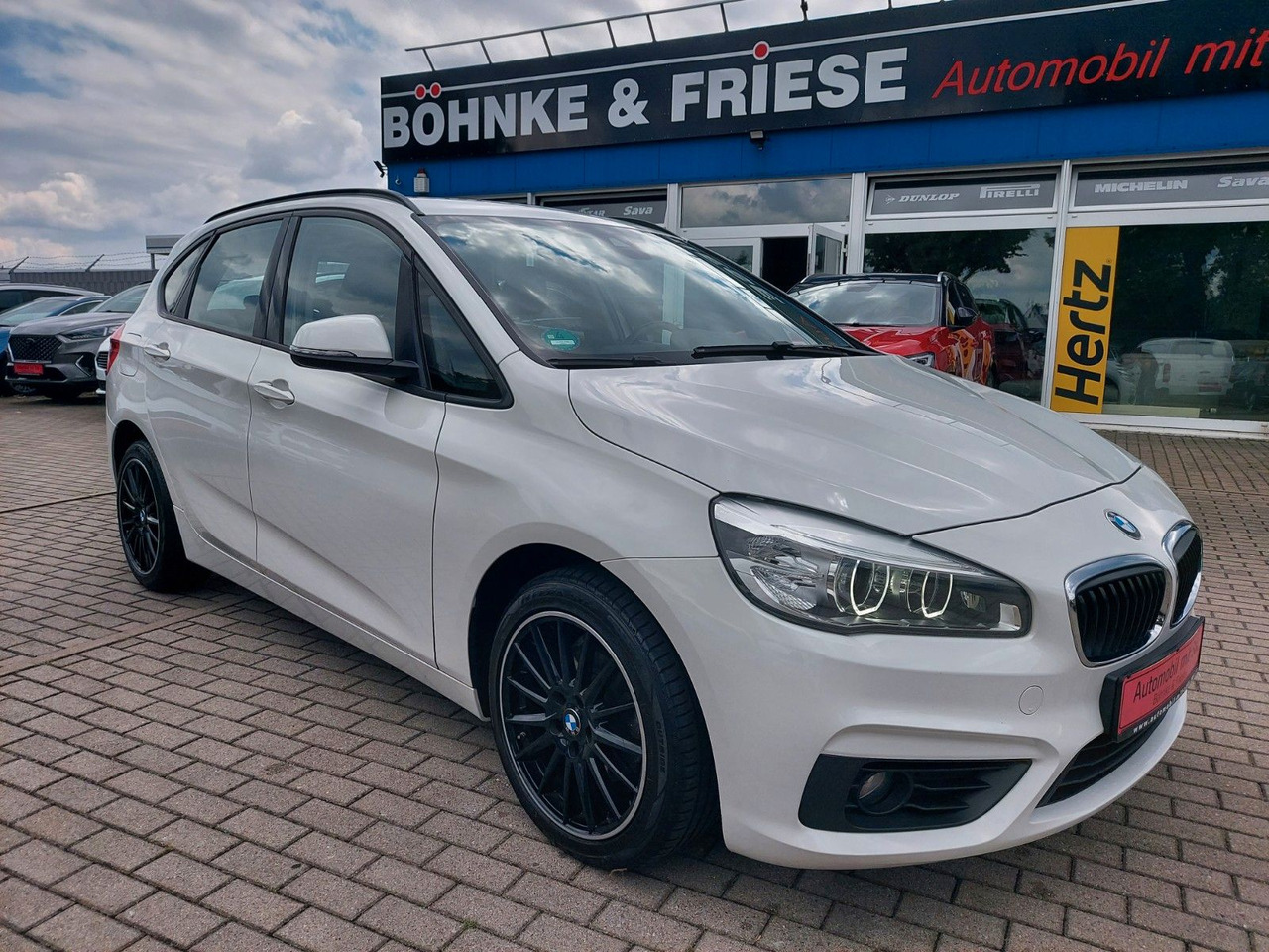 BMW 218 Baureihe 2 Active Tourer Autom Advant. LED - Xe wagon: hình 3 BMW 218 Baureihe 2 Active Tourer Autom Advant. LED - Xe wagon: hình 3
