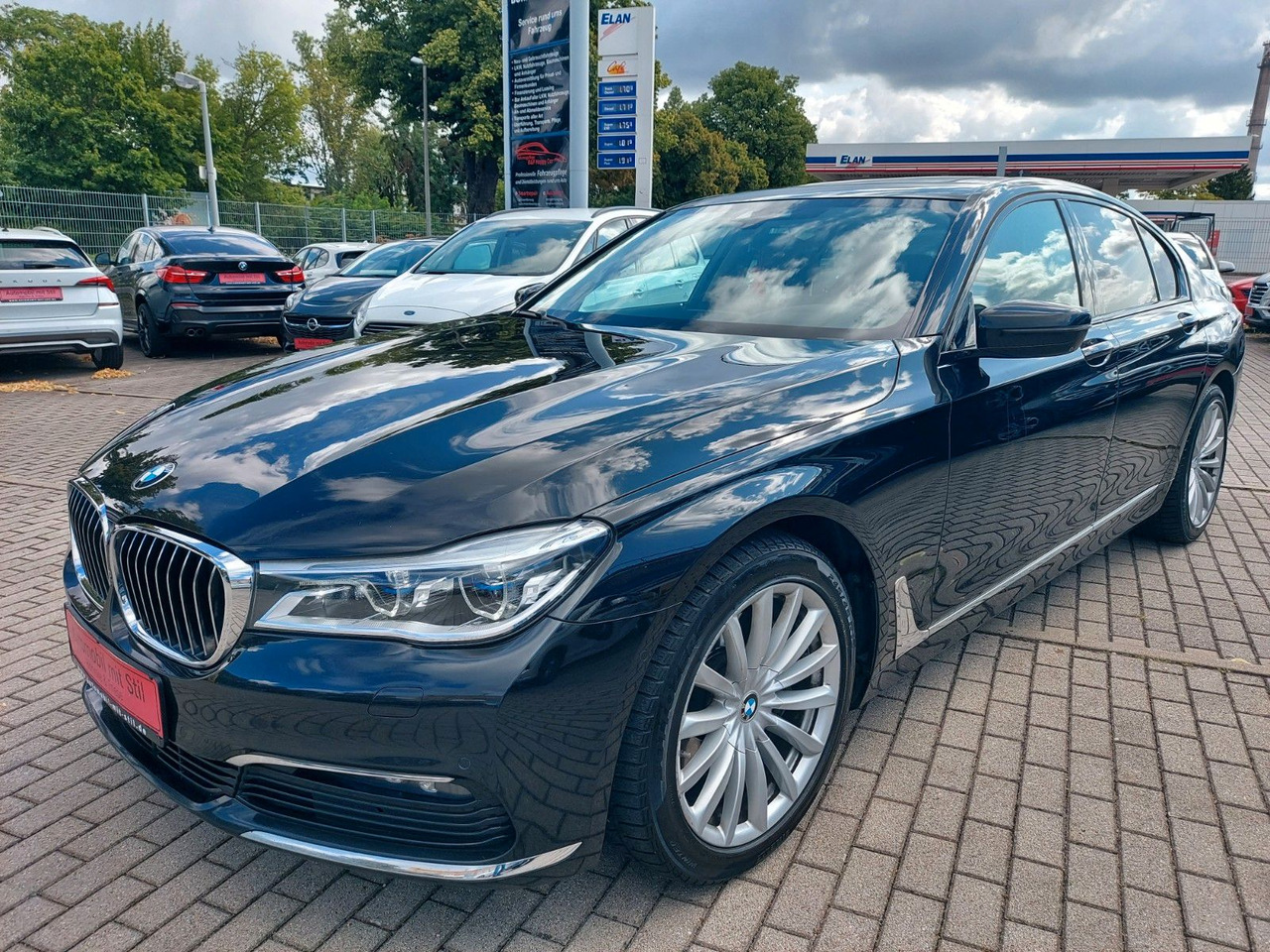 BMW 740 Baureihe 7 Lim 740 d xDrive Glasdach ACC - Sedan: hình 3 BMW 740 Baureihe 7 Lim 740 d xDrive Glasdach ACC - Sedan: hình 3