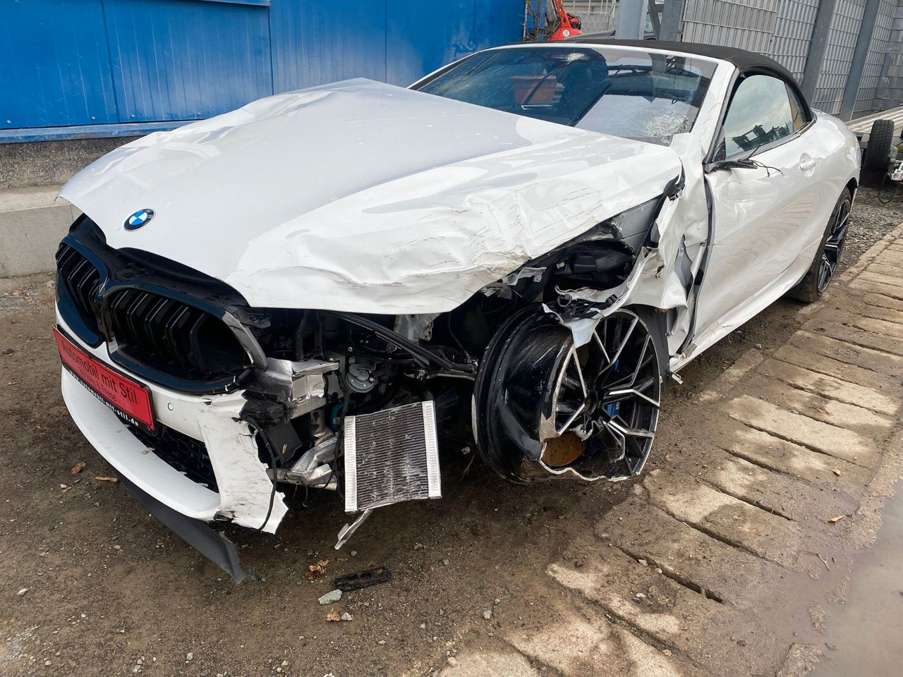 BMW M8 Baureihe M8 Cabrio Competition - Xe mui trần: hình 5 BMW M8 Baureihe M8 Cabrio Competition - Xe mui trần: hình 5