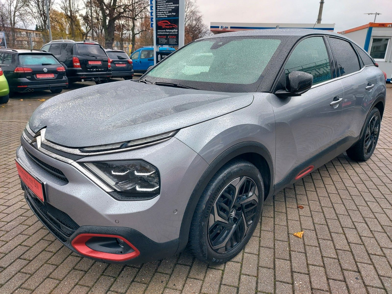 Citroën C4 Lim. Shine Automatik Leder Navi LED uvm. - SUV: hình 3 Citroën C4 Lim. Shine Automatik Leder Navi LED uvm. - SUV: hình 3