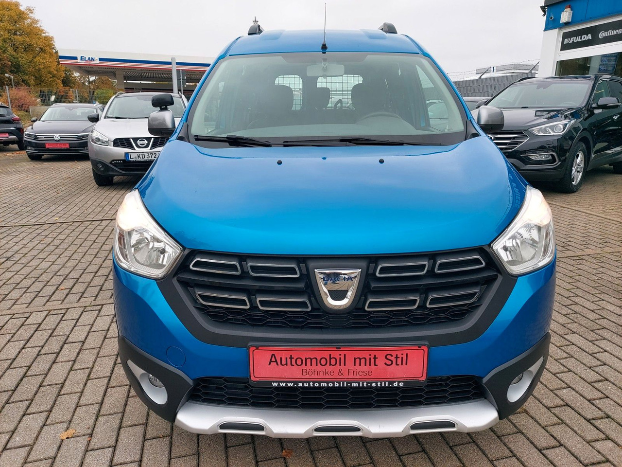 Dacia Dokker Stepway Celebration NAVI PDC AHK - Xe wagon: hình 3 Dacia Dokker Stepway Celebration NAVI PDC AHK - Xe wagon: hình 3