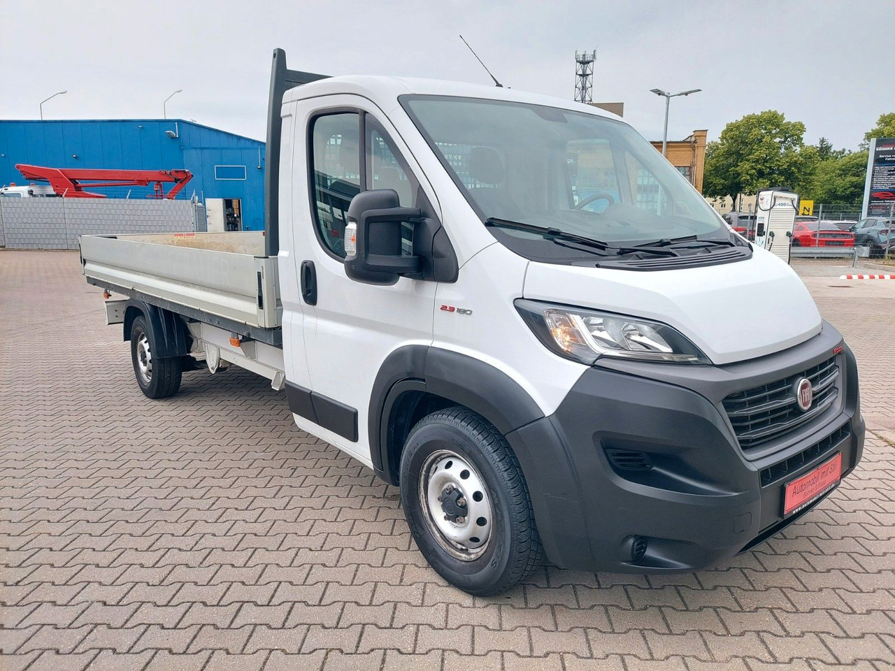 Fiat Ducato Maxi Pritsche 35 180 L5 Pritsche - Xe tải nhỏ phẳng: hình 2 Fiat Ducato Maxi Pritsche 35 180 L5 Pritsche - Xe tải nhỏ phẳng: hình 2