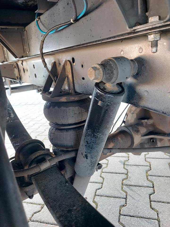 Ford Transit Pritsche 350 L4 extra lang Luftfeder - Xe tải nhỏ phẳng: hình 2 Ford Transit Pritsche 350 L4 extra lang Luftfeder - Xe tải nhỏ phẳng: hình 2