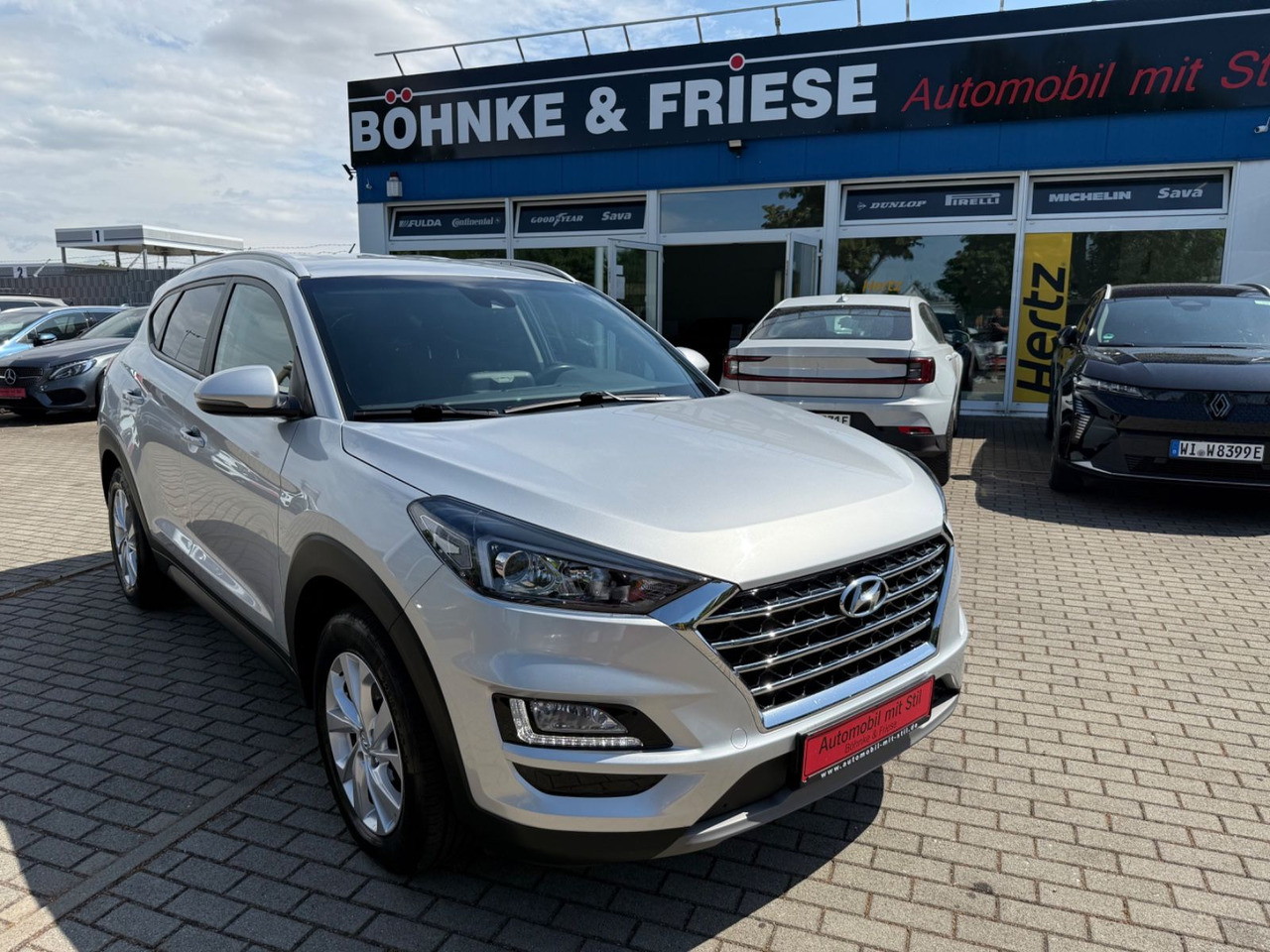 Hyundai Tucson Trend 2WD SHZ KLIMAA. PDC NAVI TEMPOMAT - SUV: hình 1 Hyundai Tucson Trend 2WD SHZ KLIMAA. PDC NAVI TEMPOMAT - SUV: hình 1