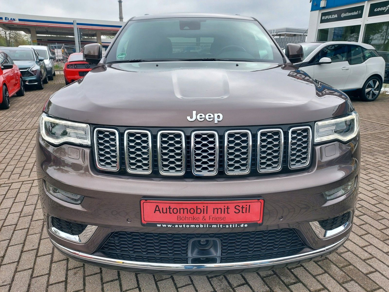 Jeep Grand Cherokee 3.0 CRD Summit LEDER LED Pano 4x4 - SUV: hình 5 Jeep Grand Cherokee 3.0 CRD Summit LEDER LED Pano 4x4 - SUV: hình 5