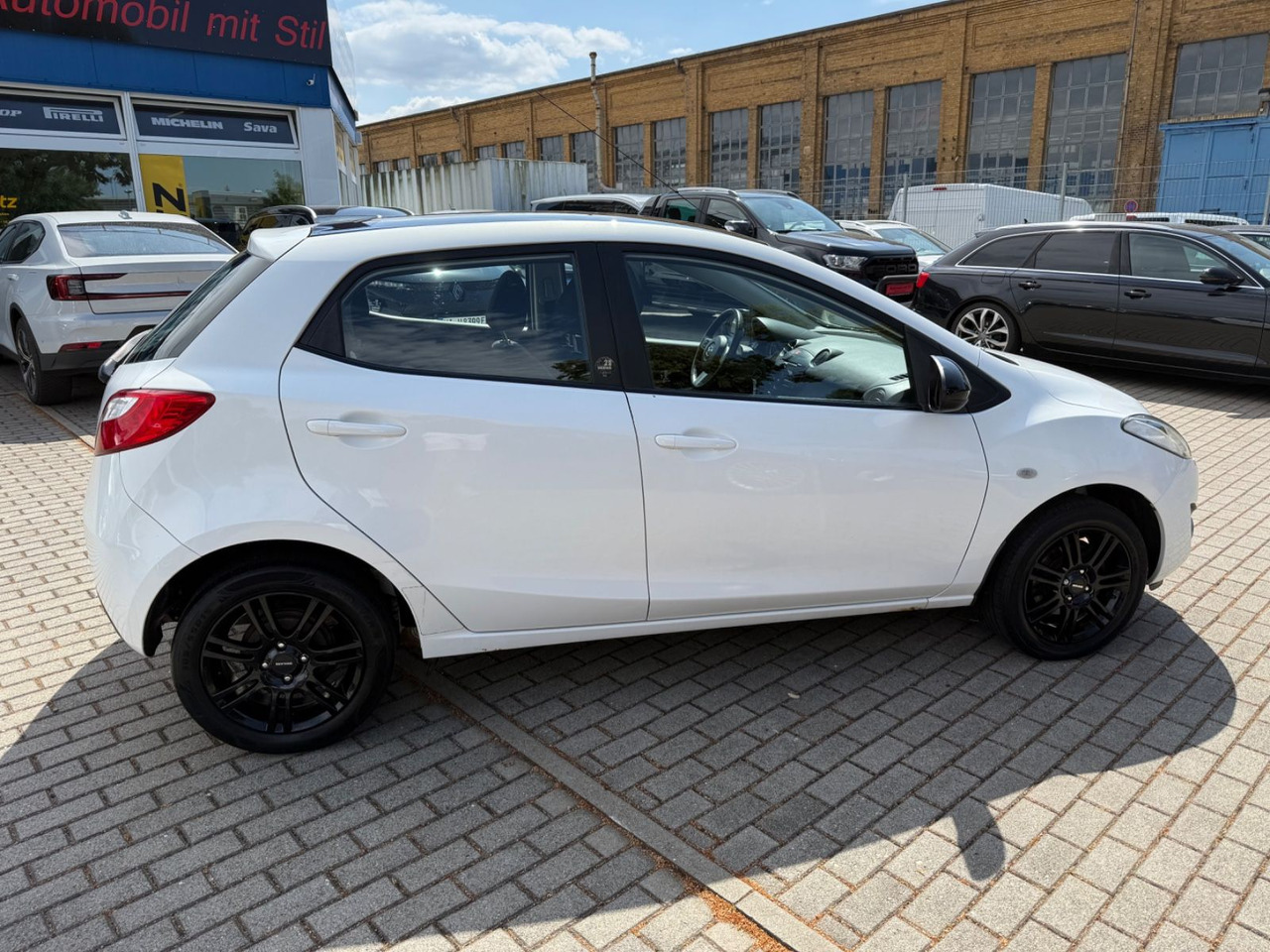Mazda 2 Lim. 1.3 Origami 5 TÜER KLIMA SHZ TÜV NEU - Xe hơi: hình 3 Mazda 2 Lim. 1.3 Origami 5 TÜER KLIMA SHZ TÜV NEU - Xe hơi: hình 3
