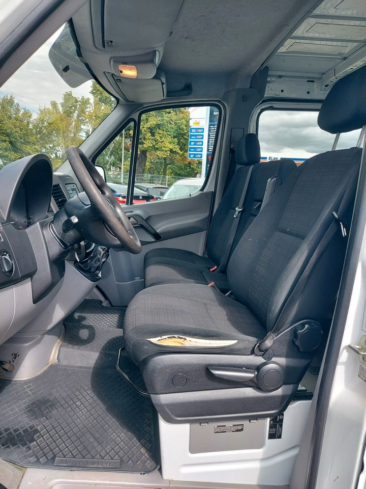 Xe van chở khách Mercedes-Benz Sprinter II Kasten 314 CDI Mixto 6 Sitze: hình 12