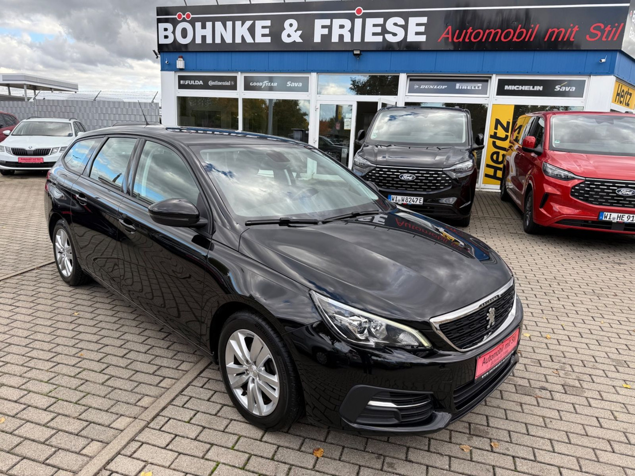 Peugeot 308 SW Active TEMPOMAT NAVI KLIMAA NAVI - Xe wagon: hình 1 Peugeot 308 SW Active TEMPOMAT NAVI KLIMAA NAVI - Xe wagon: hình 1