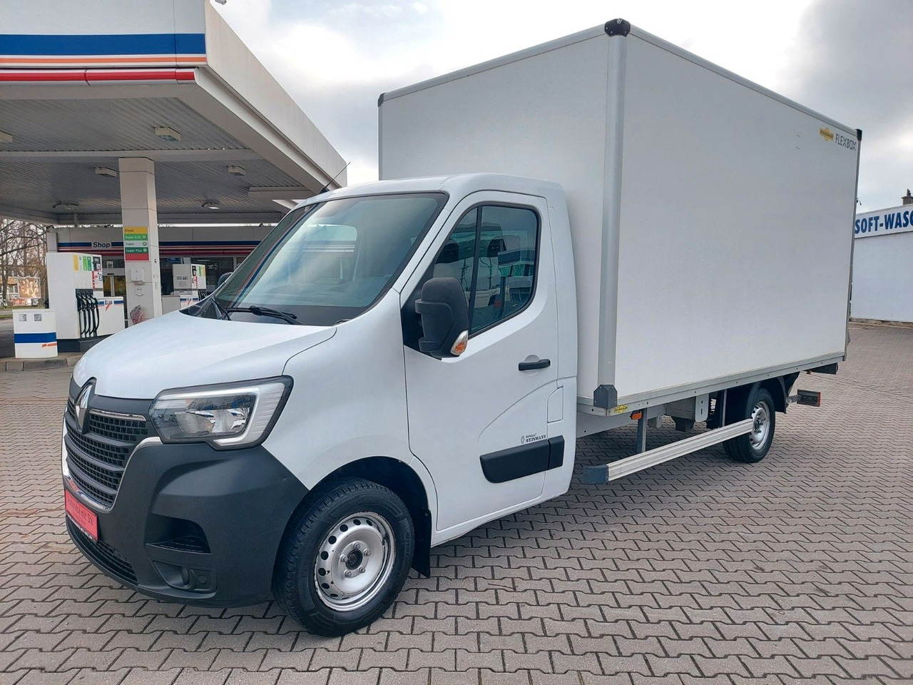 Renault Master III Koffer L3H1 3,5t Ladebordwand Klima Renault Master III Koffer L3H1 3,5t Ladebordwand Klima - Xe tải nhỏ thùng kín: hình 3 Renault Master III Koffer L3H1 3,5t Ladebordwand Klima Renault Master III Koffer L3H1 3,5t Ladebordwand Klima - Xe tải nhỏ thùng kín: hình 3