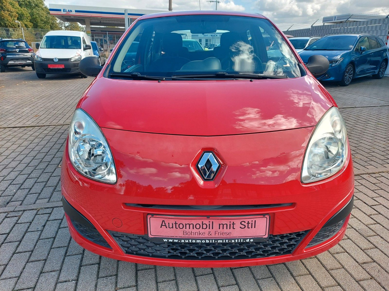 Renault Twingo Authentique DAB nur 37000km - Xe hơi: hình 2 Renault Twingo Authentique DAB nur 37000km - Xe hơi: hình 2