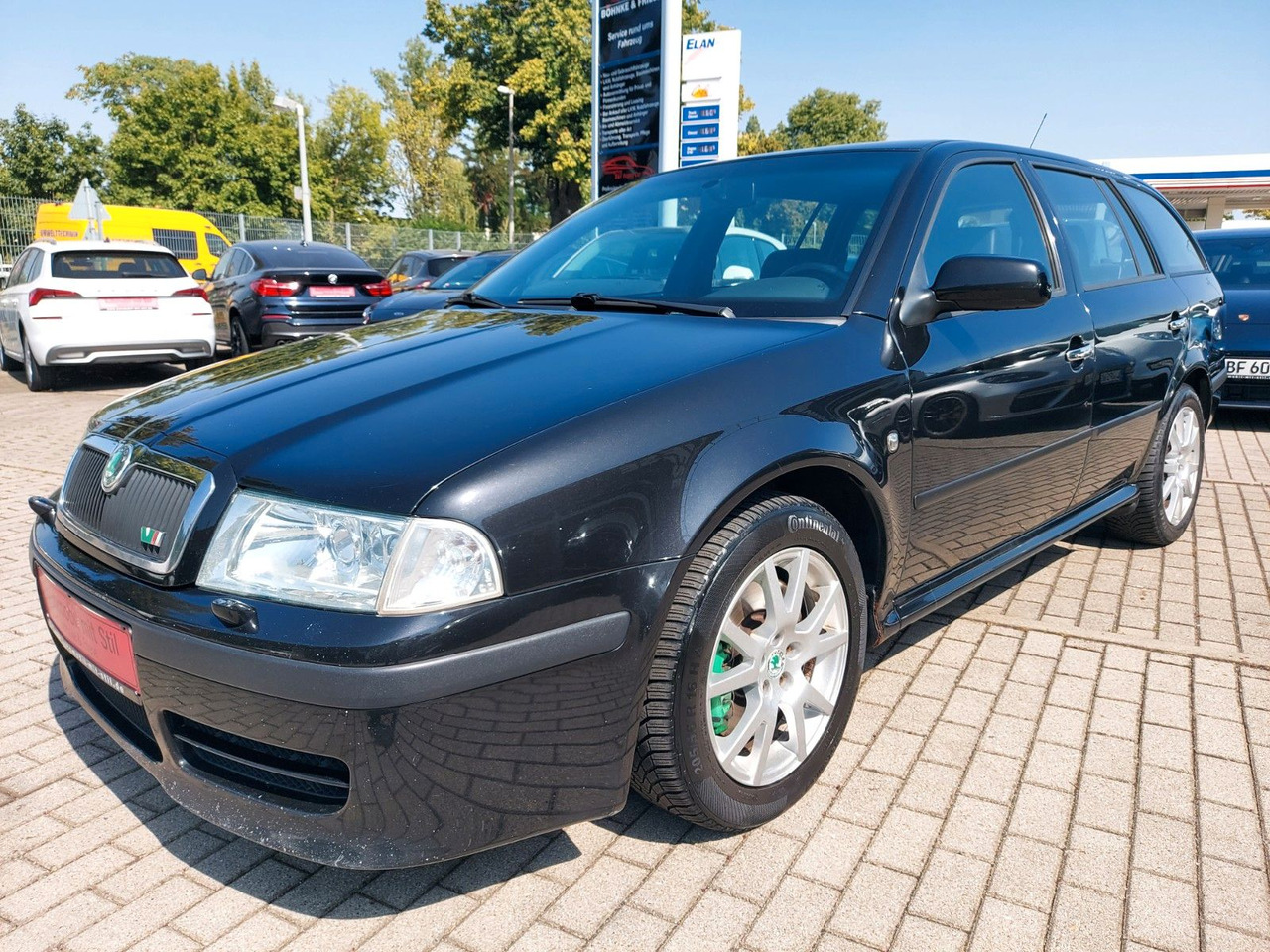 Skoda Octavia Combi RS Xenon DAB Teilleder AHK - Xe wagon: hình 4 Skoda Octavia Combi RS Xenon DAB Teilleder AHK - Xe wagon: hình 4