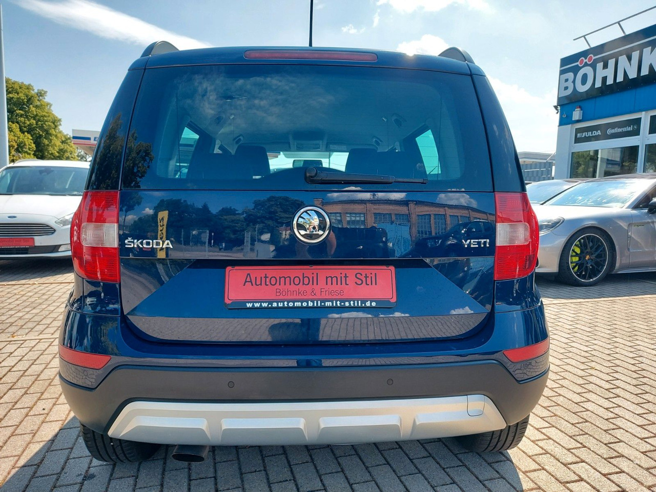 Skoda Yeti Cool Edition Outdoor DSG Klima - Xe van chở khách: hình 5 Skoda Yeti Cool Edition Outdoor DSG Klima - Xe van chở khách: hình 5