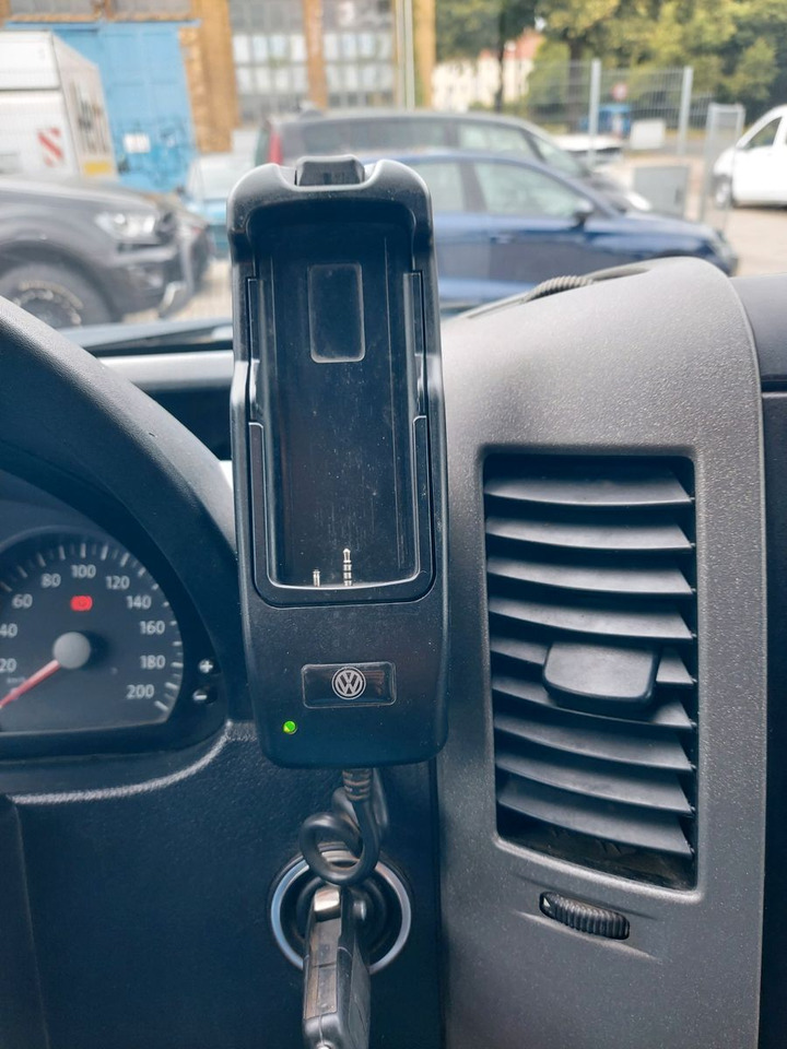 Volkswagen Crafter Kasten 35 L2H2 Hoch lang Standheiz - Xe van chở khách: hình 3 Volkswagen Crafter Kasten 35 L2H2 Hoch lang Standheiz - Xe van chở khách: hình 3