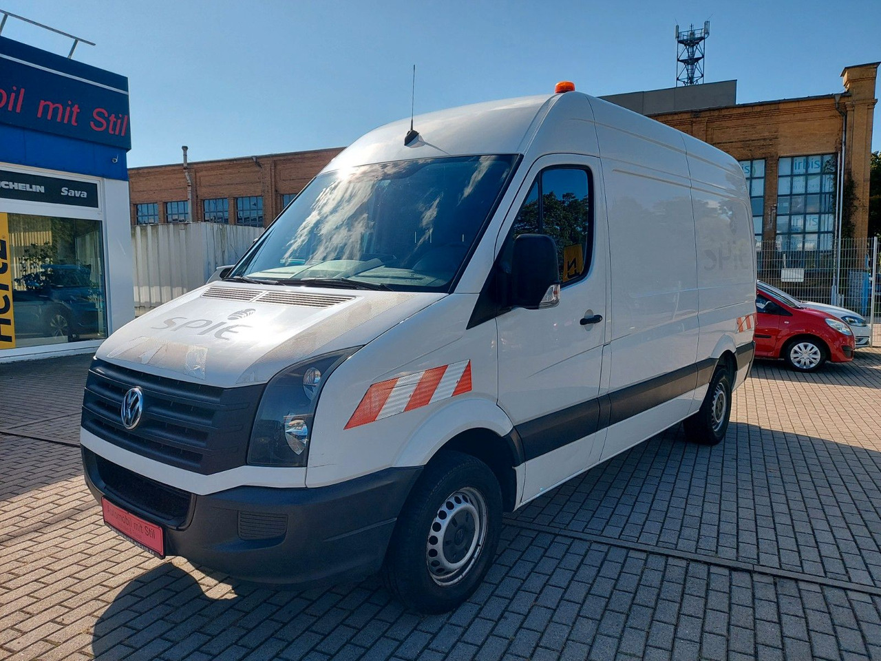 Volkswagen Crafter Kasten 35 mittel L2H2 Hochdach Klima - Xe van chở hàng: hình 5 Volkswagen Crafter Kasten 35 mittel L2H2 Hochdach Klima - Xe van chở hàng: hình 5