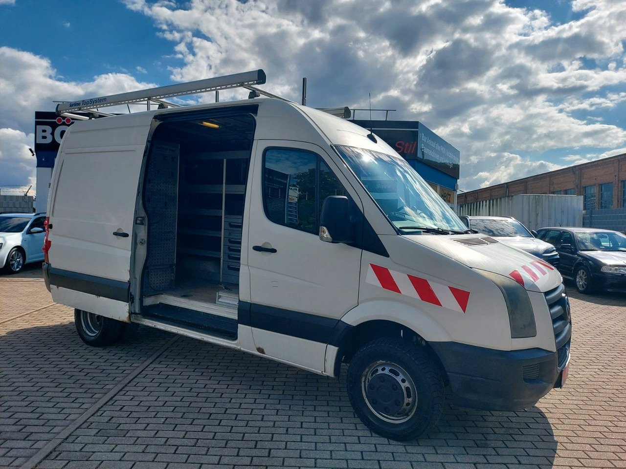 Volkswagen Crafter Kasten 50 mittel lang L2H2 Hoch Standhei - Xe van chở hàng: hình 1 Volkswagen Crafter Kasten 50 mittel lang L2H2 Hoch Standhei - Xe van chở hàng: hình 1