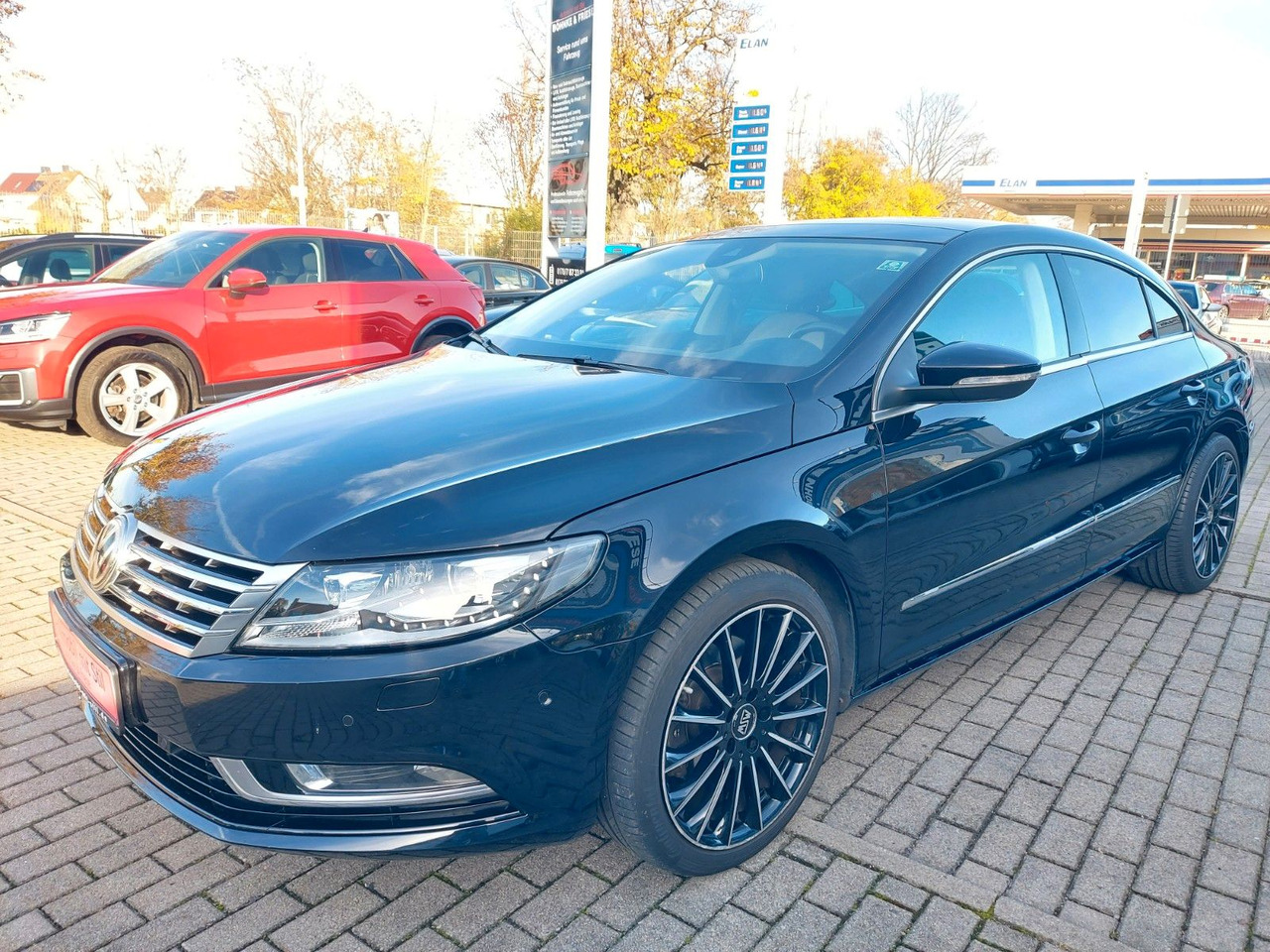 Volkswagen Passat CC DSG Sitzbelüftung ACC Radar Standheiz - Sedan: hình 5 Volkswagen Passat CC DSG Sitzbelüftung ACC Radar Standheiz - Sedan: hình 5