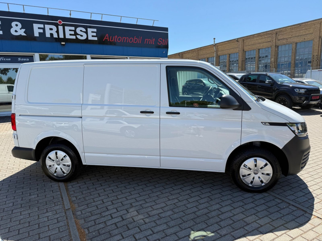 Volkswagen T6 Kasten Kombi Klima Tempomat DAB Radio 3 Sitze - Xe van chở khách: hình 3 Volkswagen T6 Kasten Kombi Klima Tempomat DAB Radio 3 Sitze - Xe van chở khách: hình 3