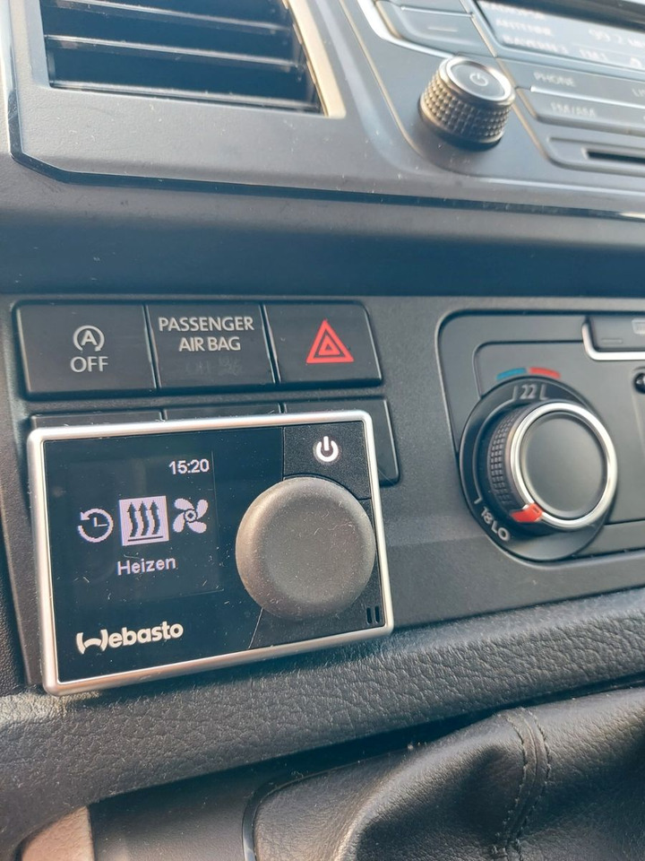 Volkswagen T6 Transporter Kasten Kombi Mittel hoch 4x4 - Xe van chở khách: hình 2 Volkswagen T6 Transporter Kasten Kombi Mittel hoch 4x4 - Xe van chở khách: hình 2