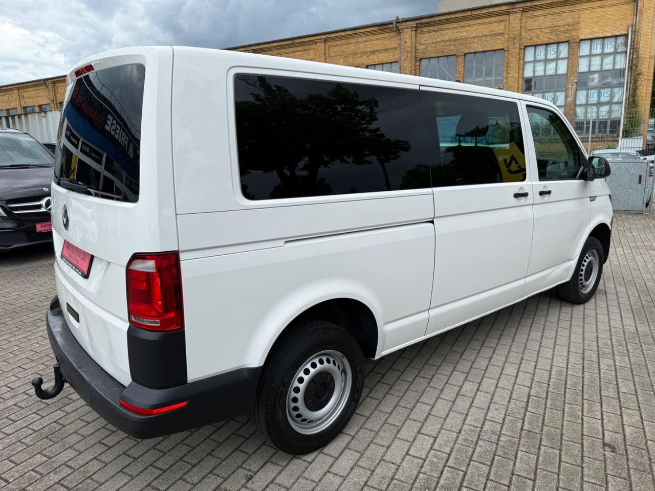 Volkswagen T6 Transporter Kasten Kombi lang 4Motion 5 Sitze - Xe van chở khách: hình 4 Volkswagen T6 Transporter Kasten Kombi lang 4Motion 5 Sitze - Xe van chở khách: hình 4