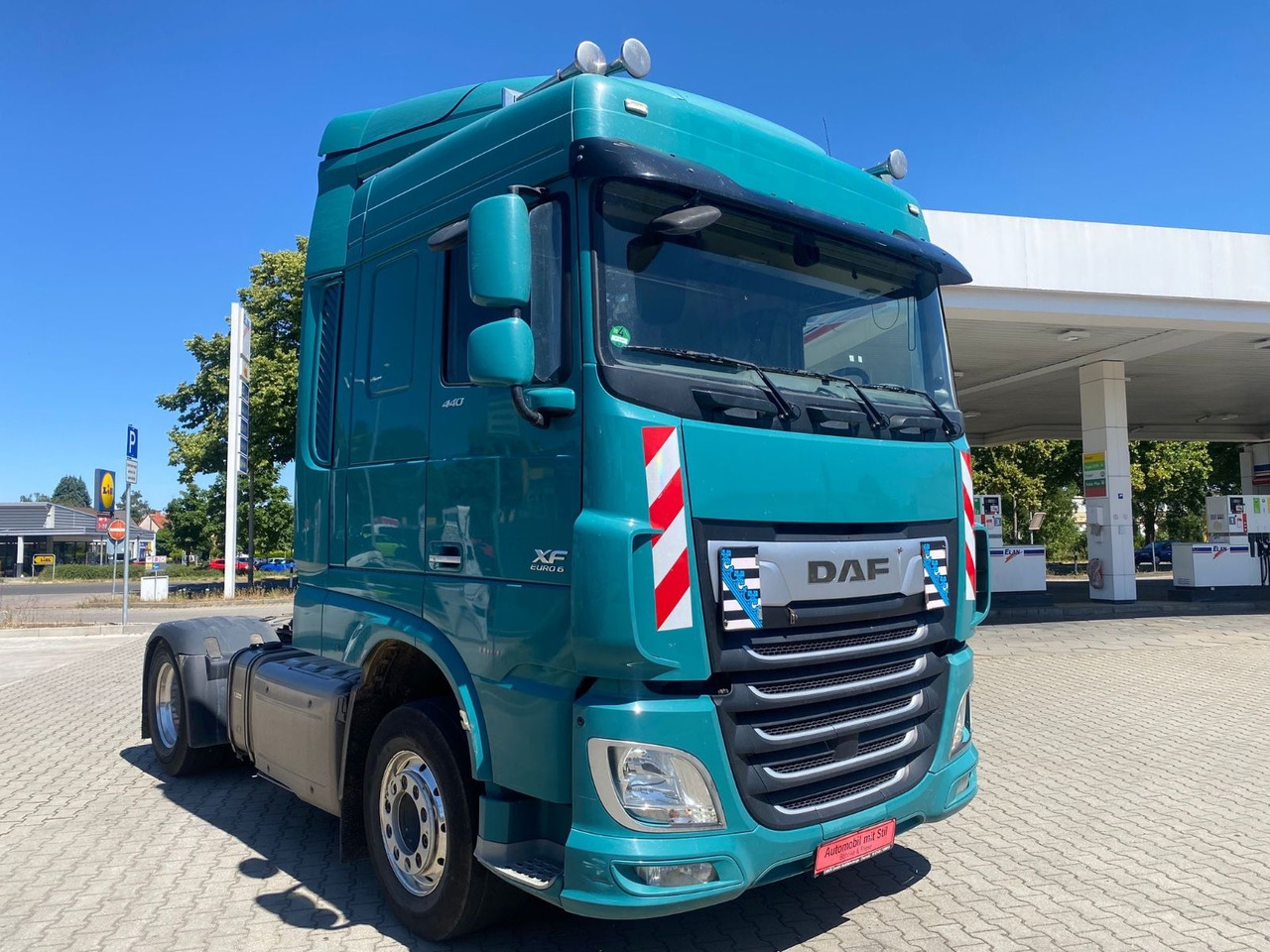 DAF XF 440 EURO 6 KIPPHYDRAULIK ALUFELGEN - Xe đầu kéo: hình 2 DAF XF 440 EURO 6 KIPPHYDRAULIK ALUFELGEN - Xe đầu kéo: hình 2