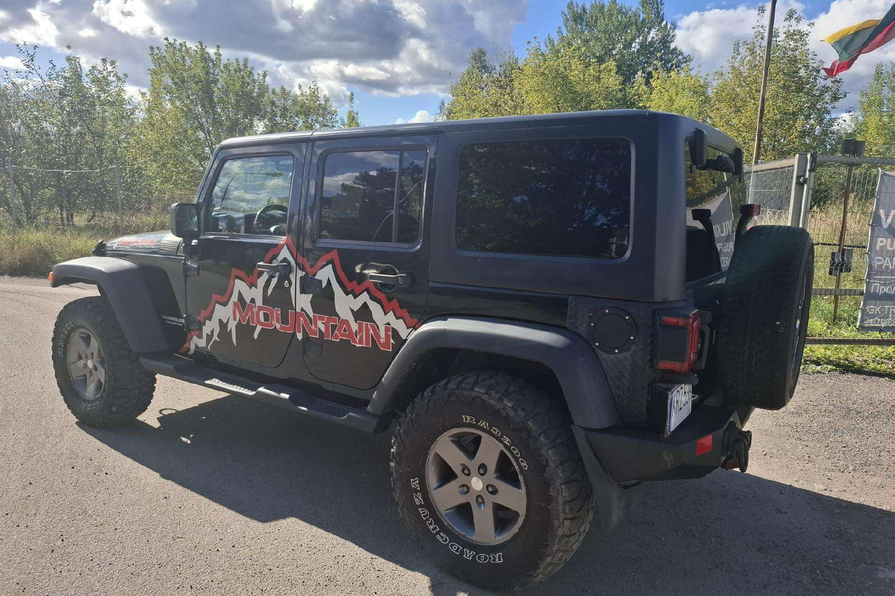 Jeep Wrangler - SUV: hình 5 Jeep Wrangler - SUV: hình 5