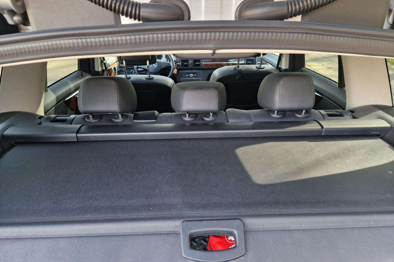 Xe hơi Mercedes-Benz GLK350: hình 11