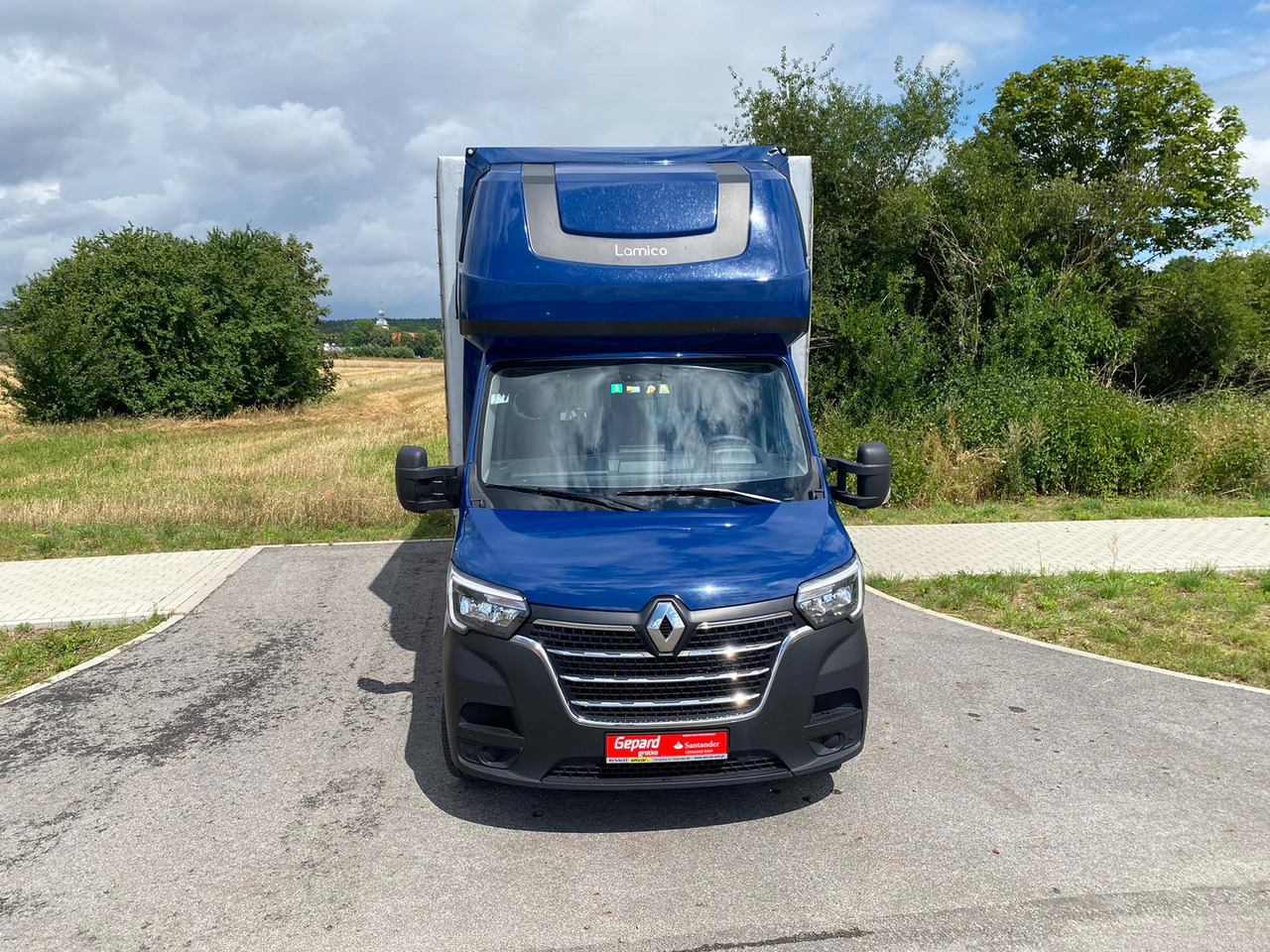 Renault Master - Xe van thùng mui bạt: hình 4 Renault Master - Xe van thùng mui bạt: hình 4