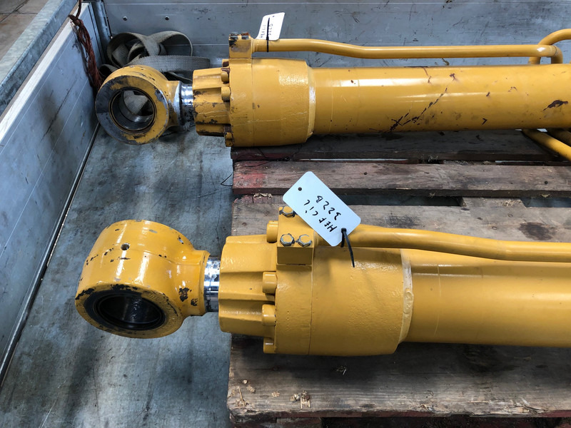 Caterpillar 322B Boomcylinder OEM 1184166 - Thủy lực: hình 5 Caterpillar 322B Boomcylinder OEM 1184166 - Thủy lực: hình 5