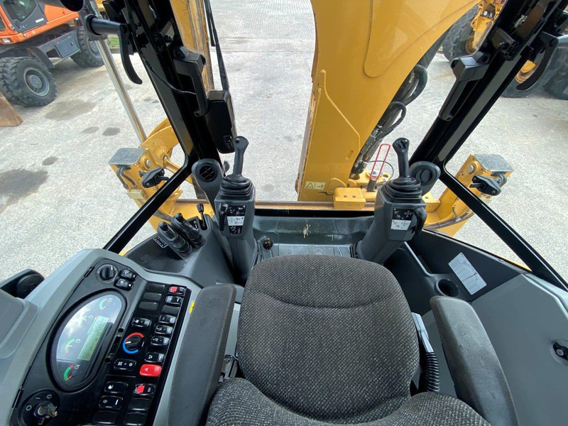 Caterpillar 432F2 NVT - Máy xúc trước múc sau: hình 5 Caterpillar 432F2 NVT - Máy xúc trước múc sau: hình 5