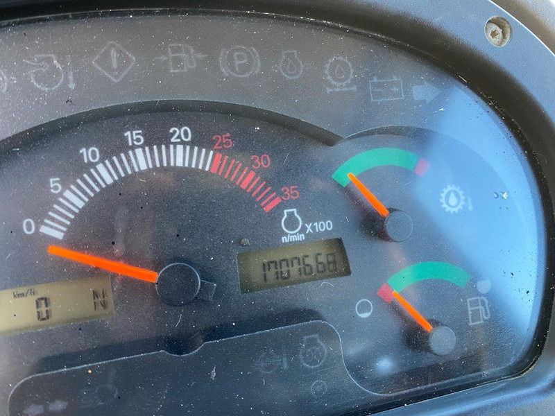 Máy xúc lật bánh lốp Caterpillar 938G II NVT: hình 6 Máy xúc lật bánh lốp Caterpillar 938G II NVT: hình 6