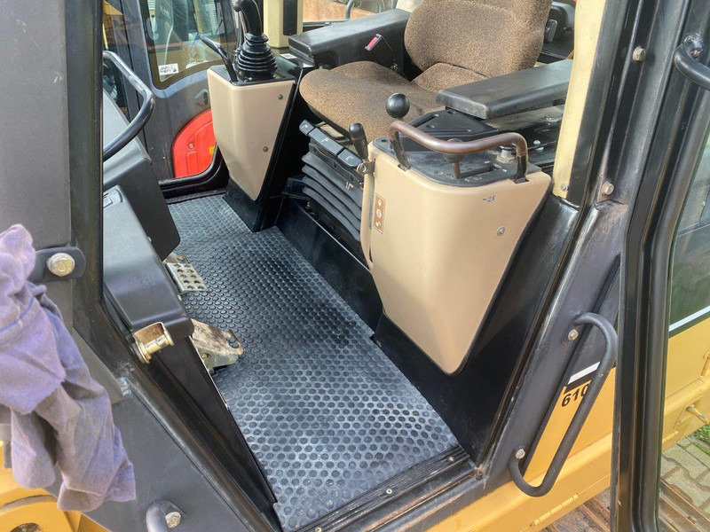 Caterpillar 953 C - Máy xúc lật bánh xích: hình 3 Caterpillar 953 C - Máy xúc lật bánh xích: hình 3