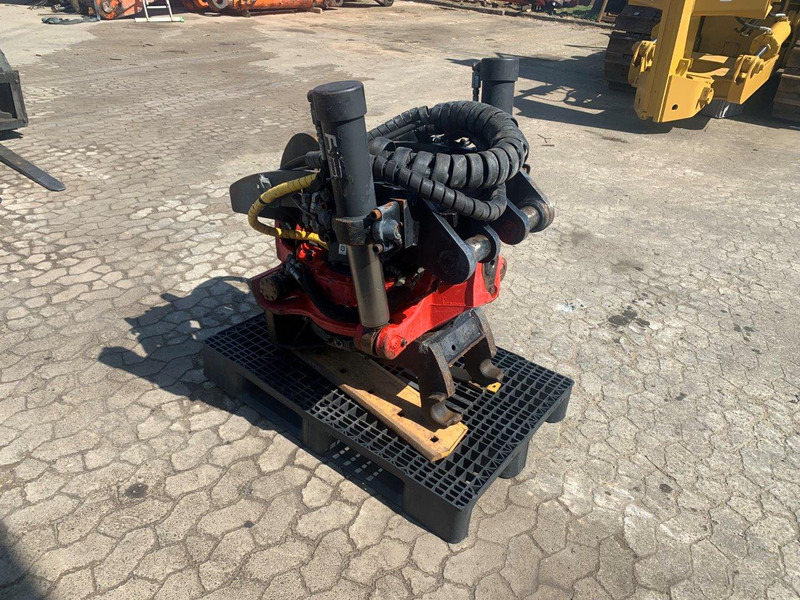 INDEXATOR R8 - Tiltrotator: hình 2 INDEXATOR R8 - Tiltrotator: hình 2