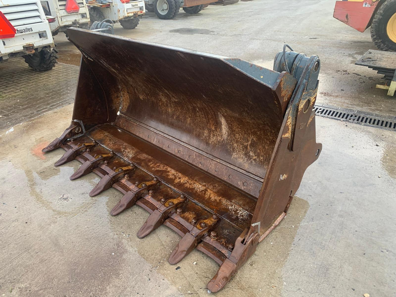 Liebherr LR 624 - Gầu: hình 1 Liebherr LR 624 - Gầu: hình 1