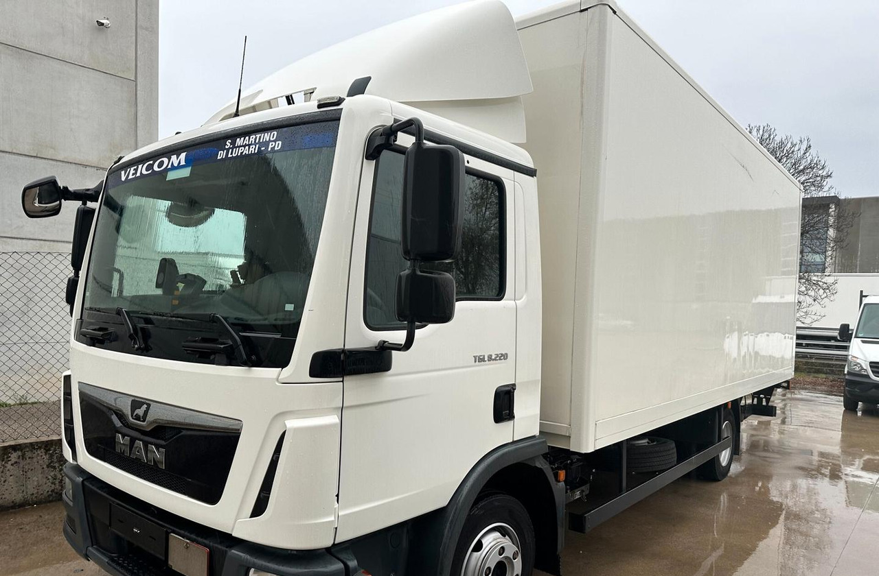 Man 8.220 FURGONE E SPONDA EURO 6 - Xe tải hộp: hình 2 Man 8.220 FURGONE E SPONDA EURO 6 - Xe tải hộp: hình 2