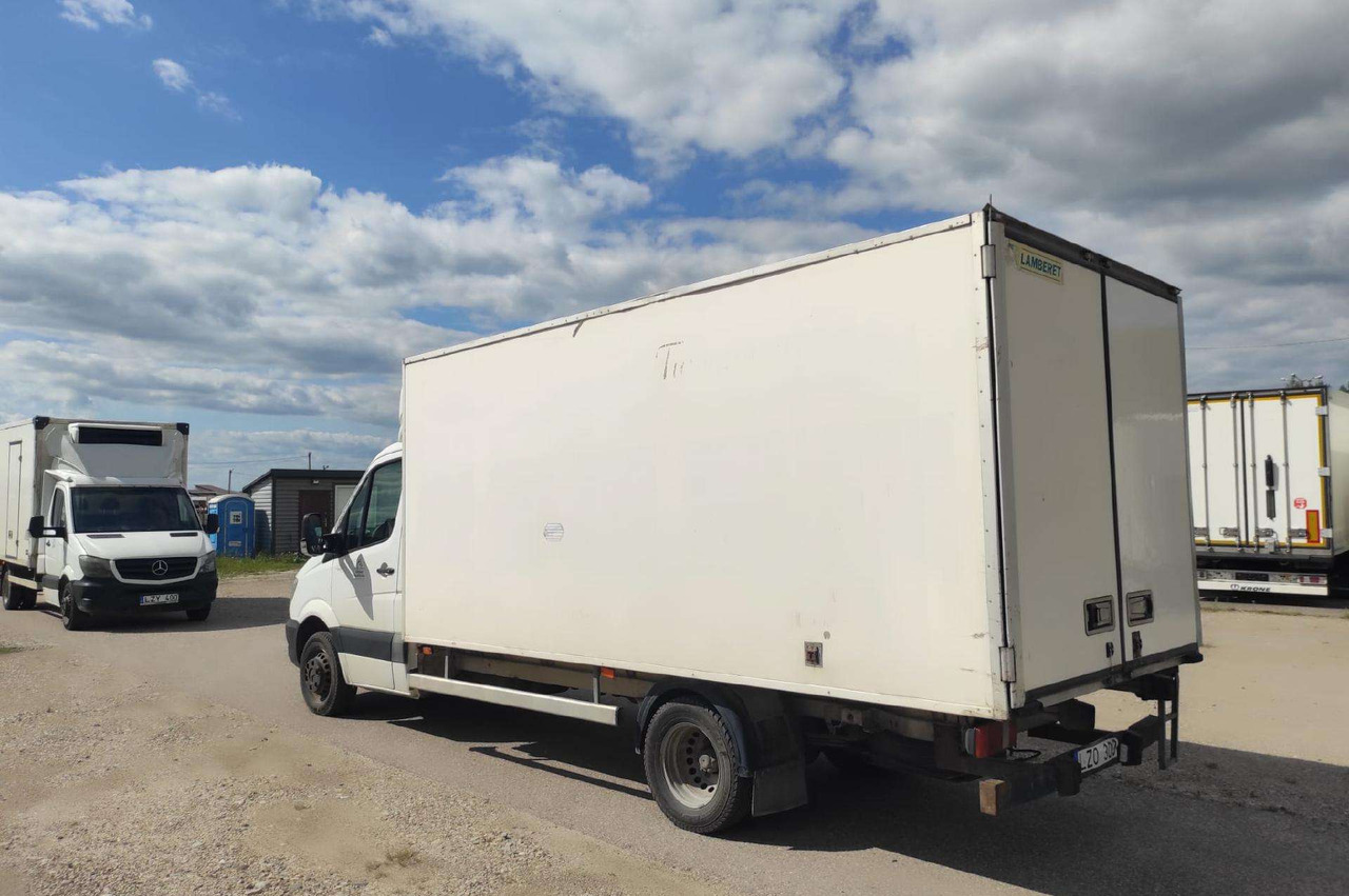 Mercedes-Benz Sprinter - Xe van chở hàng: hình 4 Mercedes-Benz Sprinter - Xe van chở hàng: hình 4
