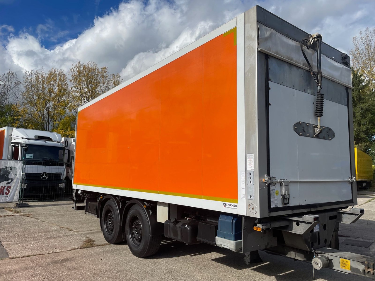 KERSCHER ZAA18 Kühlkoffer/CARRIER/SUPRA900U/LBW - Rơ moóc đông lạnh: hình 1 KERSCHER ZAA18 Kühlkoffer/CARRIER/SUPRA900U/LBW - Rơ moóc đông lạnh: hình 1