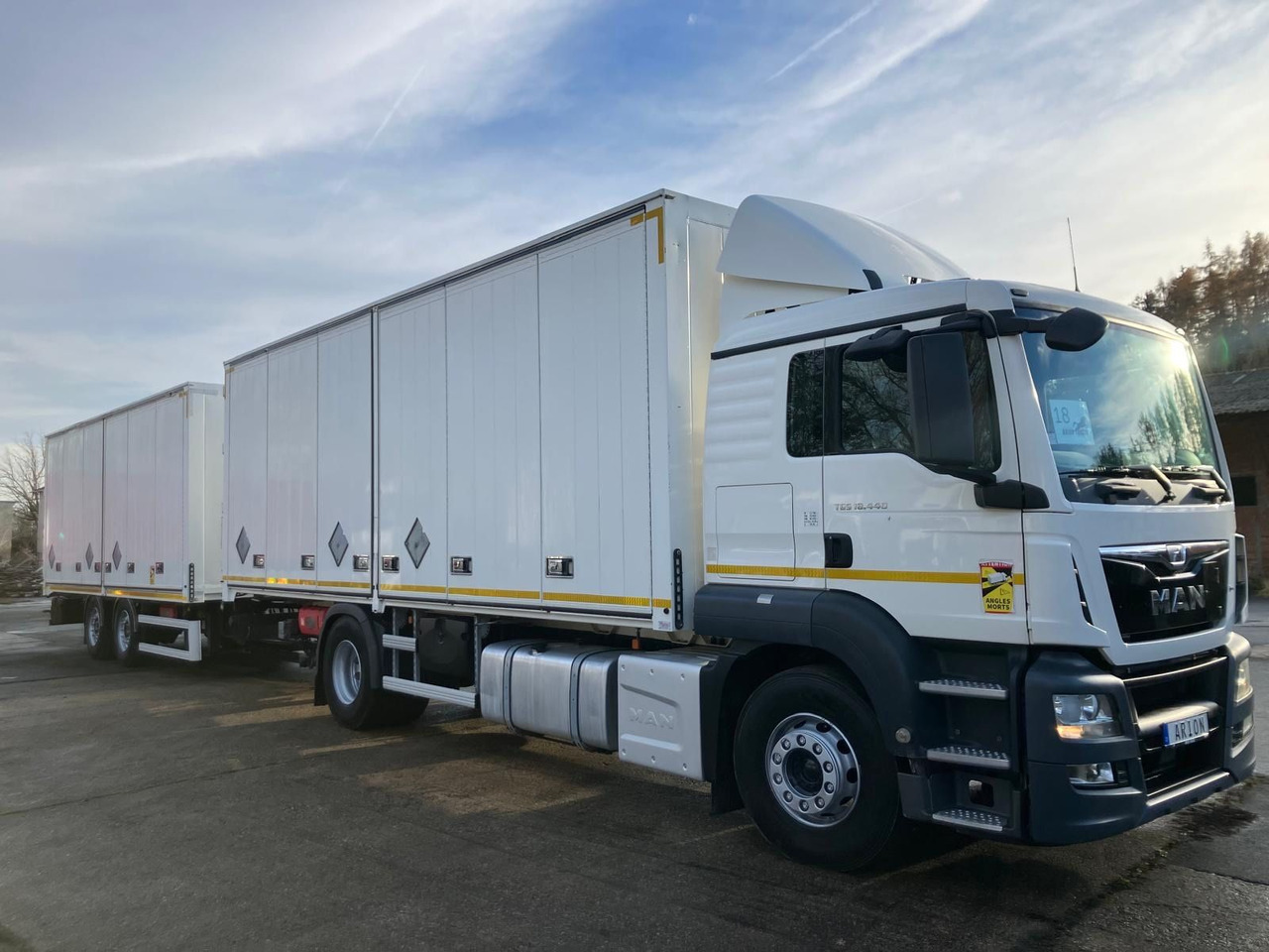 MAN TGS 18.440 4x2 Kofferzug/FULLADR/EXIII/Pritarder - Xe tải hộp: hình 1 MAN TGS 18.440 4x2 Kofferzug/FULLADR/EXIII/Pritarder - Xe tải hộp: hình 1