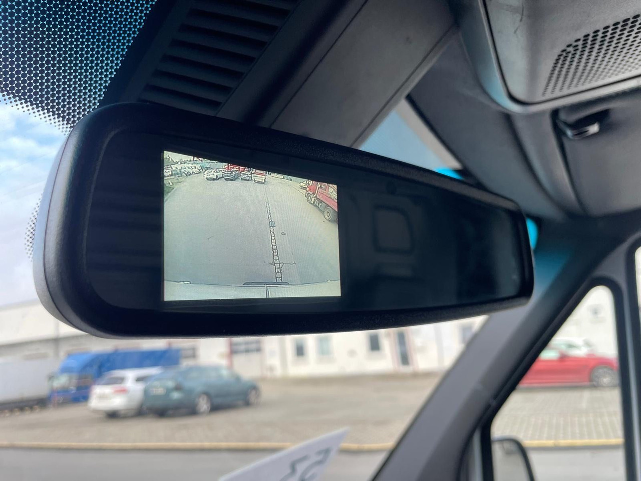 Xe van chở hàng, Xe van điện Mercedes-Benz eSprinter L2H2 Kastenwagen/47KW/AC/Kamera: hình 18 Xe van chở hàng, Xe van điện Mercedes-Benz eSprinter L2H2 Kastenwagen/47KW/AC/Kamera: hình 18