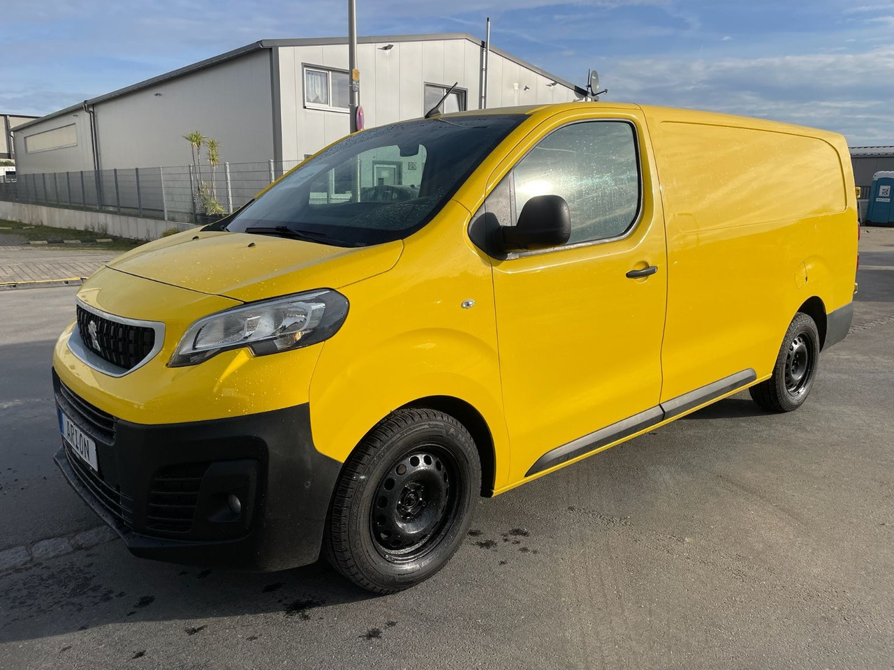 Peugeot Expert Box Pro L3 / 2.0 Blue HDI / More units - Xe van nhỏ gọn: hình 3 Peugeot Expert Box Pro L3 / 2.0 Blue HDI / More units - Xe van nhỏ gọn: hình 3