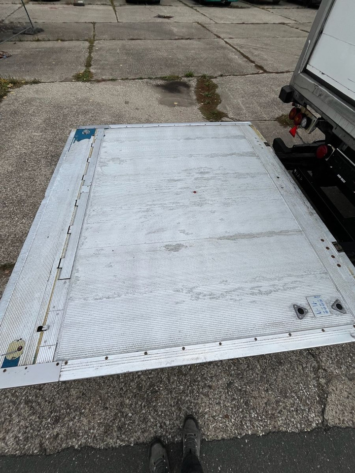 Schmitz Cargobull SCB*S3B/CARRIER/Vector1550/LBW/BÄR/2347h/13,4m - Sơ mi rơ moóc đông lạnh: hình 5 Schmitz Cargobull SCB*S3B/CARRIER/Vector1550/LBW/BÄR/2347h/13,4m - Sơ mi rơ moóc đông lạnh: hình 5