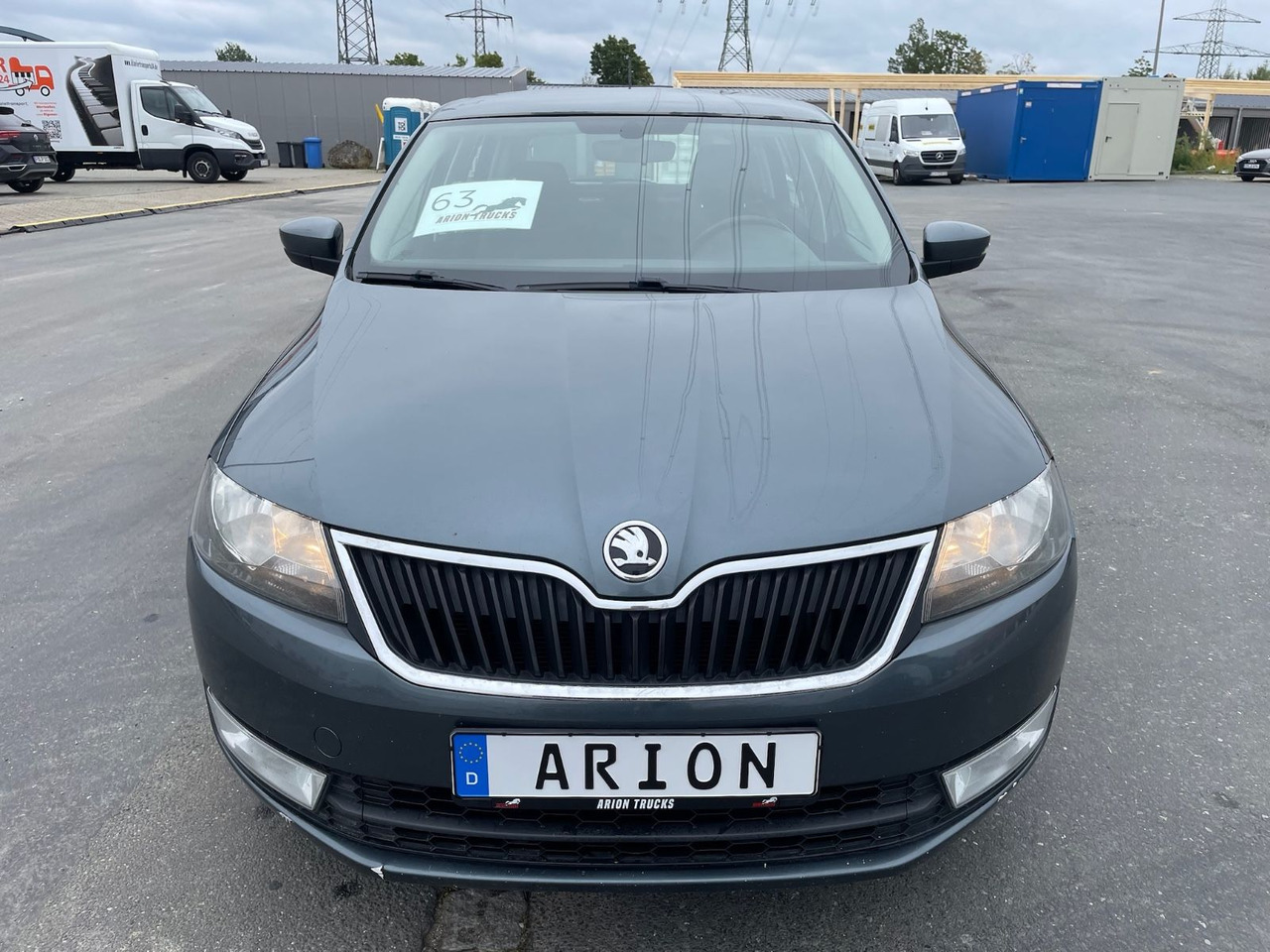 Skoda Rapid Spaceback Ambition - Xe wagon: hình 2 Skoda Rapid Spaceback Ambition - Xe wagon: hình 2