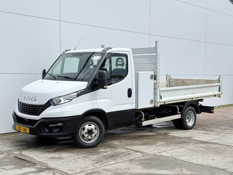 Iveco Daily 35C12 2.3 L3 Kipper Dubbellucht 3.5t Trekhaak Airco Cruise Control Lucht Geveerde Stoel - Xe ben nhỏ: hình 2 Iveco Daily 35C12 2.3 L3 Kipper Dubbellucht 3.5t Trekhaak Airco Cruise Control Lucht Geveerde Stoel - Xe ben nhỏ: hình 2