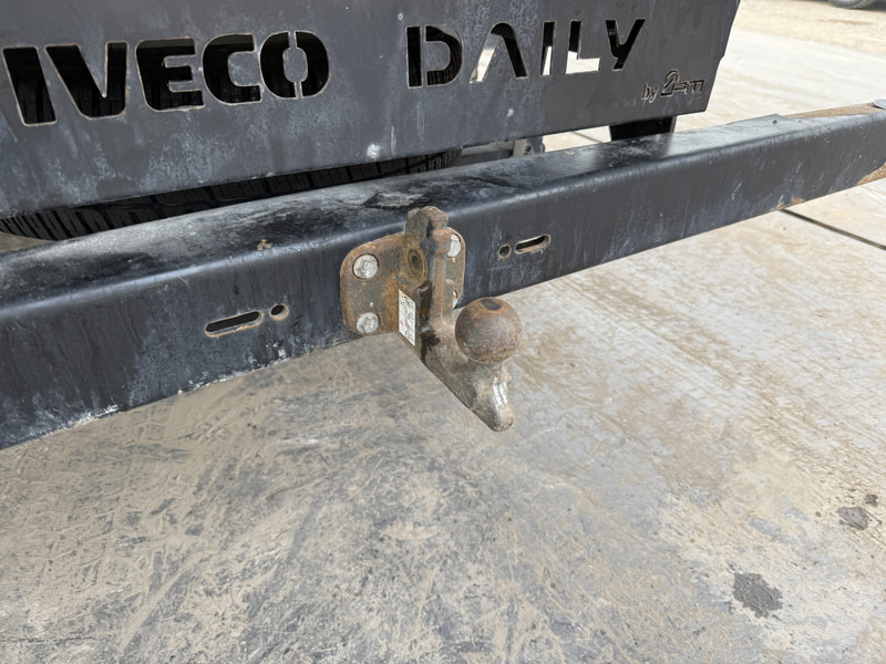 Cho thuê Iveco Daily 35C14 2.3 Dubbele Cabine Dubbellucht 7 Stoelen Airco Cruise Control Trekhaak 3.5t Tipper Benne Kipper Iveco Daily 35C14 2.3 Dubbele Cabine Dubbellucht 7 Stoelen Airco Cruise Control Trekhaak 3.5t Tipper Benne Kipper: hình 16 Cho thuê Iveco Daily 35C14 2.3 Dubbele Cabine Dubbellucht 7 Stoelen Airco Cruise Control Trekhaak 3.5t Tipper Benne Kipper Iveco Daily 35C14 2.3 Dubbele Cabine Dubbellucht 7 Stoelen Airco Cruise Control Trekhaak 3.5t Tipper Benne Kipper: hình 16