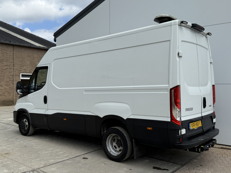 Iveco Daily 35C18 3.0 L2H2 Airco Cruise Control 3,5 Tons Trekhaak 5-26 APK Lucht geveerde stoel - Xe van nhỏ gọn: hình 2 Iveco Daily 35C18 3.0 L2H2 Airco Cruise Control 3,5 Tons Trekhaak 5-26 APK Lucht geveerde stoel - Xe van nhỏ gọn: hình 2