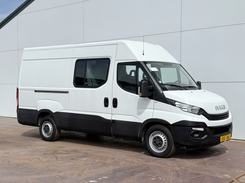 Iveco Daily 35S14 2.3 L2H2 Dubbele Cabine 7 Stoelen Airco Cruise Control Trekhaak 3.5t Lucht geveerde stoel - Xe van chở hàng, Xe tải van: hình 4 Iveco Daily 35S14 2.3 L2H2 Dubbele Cabine 7 Stoelen Airco Cruise Control Trekhaak 3.5t Lucht geveerde stoel - Xe van chở hàng, Xe tải van: hình 4