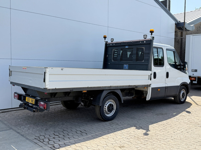 Iveco Daily 35S16 2.3 Automaat Dubbele Cabine Trekhaak 3.5t Climate Control 7 Zitplaatsen Standkachel DC - Xe tải nhỏ phẳng, Xe tải van: hình 3 Iveco Daily 35S16 2.3 Automaat Dubbele Cabine Trekhaak 3.5t Climate Control 7 Zitplaatsen Standkachel DC - Xe tải nhỏ phẳng, Xe tải van: hình 3
