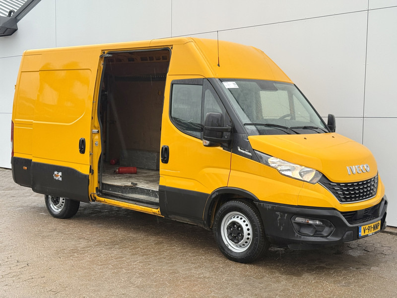 Iveco Daily 35S16 2.3 Automaat L2H2 Oprijplaat Trekhaak Climate Control Cruise Control Lucht Geveerde Stoel - Xe van chở hàng: hình 5 Iveco Daily 35S16 2.3 Automaat L2H2 Oprijplaat Trekhaak Climate Control Cruise Control Lucht Geveerde Stoel - Xe van chở hàng: hình 5