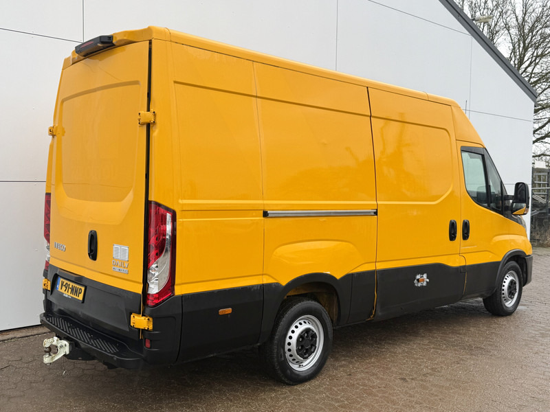 Iveco Daily 35S16 2.3 Automaat L2H2 Oprijplaat Trekhaak Climate Control Cruise Control Lucht Geveerde Stoel - Xe van chở hàng: hình 3 Iveco Daily 35S16 2.3 Automaat L2H2 Oprijplaat Trekhaak Climate Control Cruise Control Lucht Geveerde Stoel - Xe van chở hàng: hình 3