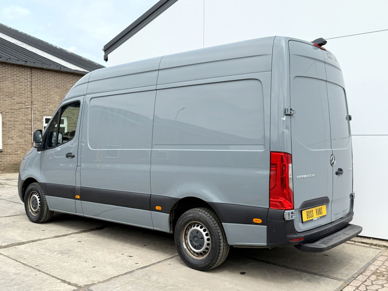 Mercedes-Benz Sprinter 315 1.9 CDI L2H2 Climate Control Cruise Control Carplay Camera RWD - Xe van nhỏ gọn: hình 2 Mercedes-Benz Sprinter 315 1.9 CDI L2H2 Climate Control Cruise Control Carplay Camera RWD - Xe van nhỏ gọn: hình 2